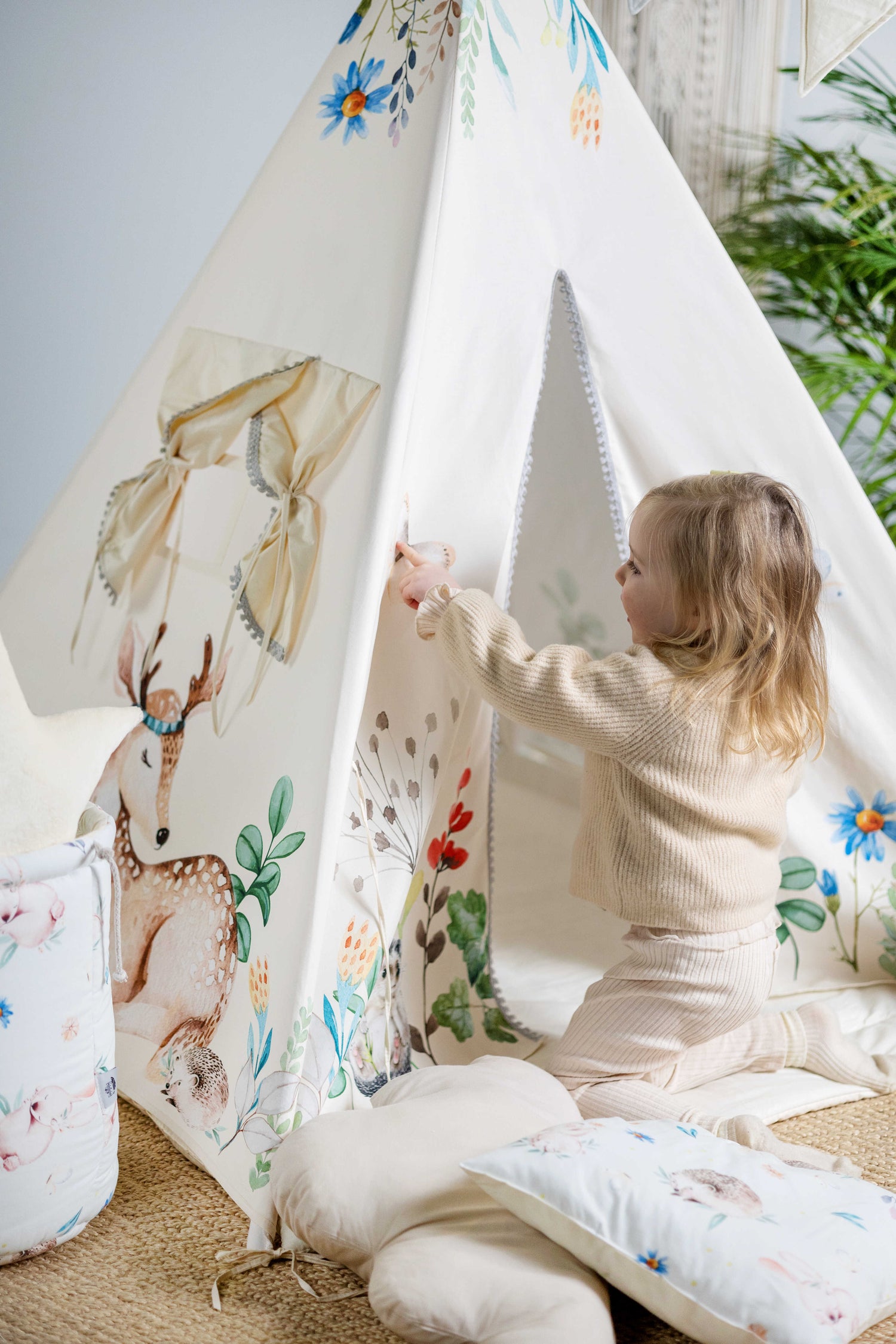 Kids Tipi Tent -  Happy Forest