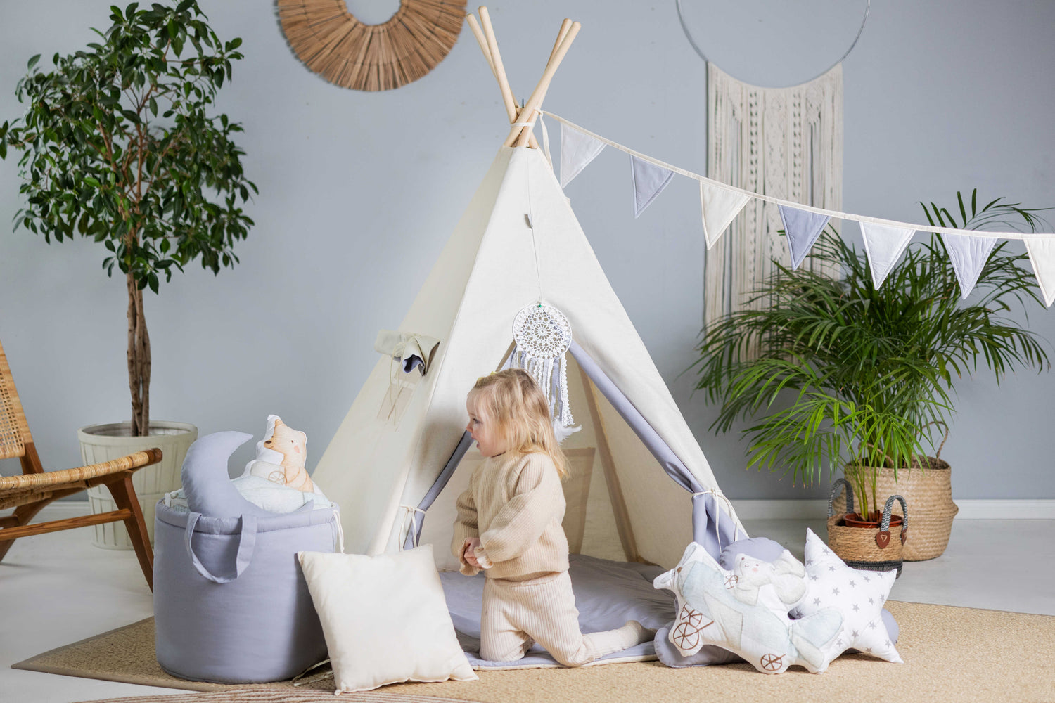 Kids Tipi Tent - Polar Bear