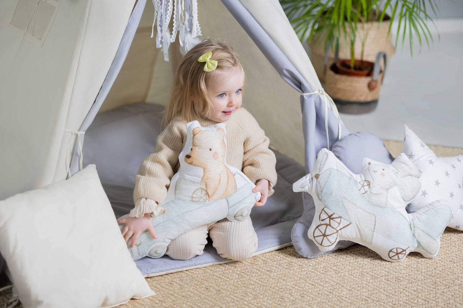 Cream &amp; Grey Tipi Tent | Tipi Tent Grey | Tipi Tent for Kids | Kids Tipi Tent | Tipi Tent for Babies and Toddlers | Grey Tent | Tipi Tent | Tipi Tent for Girls | 