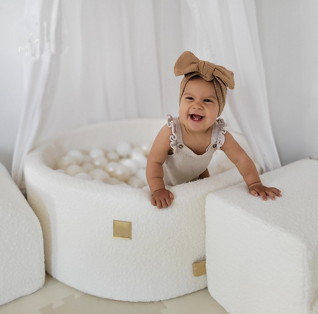 MeowBaby® White BOUCLE Ball Pit + 250 Balls | Boucle Ball Pit |