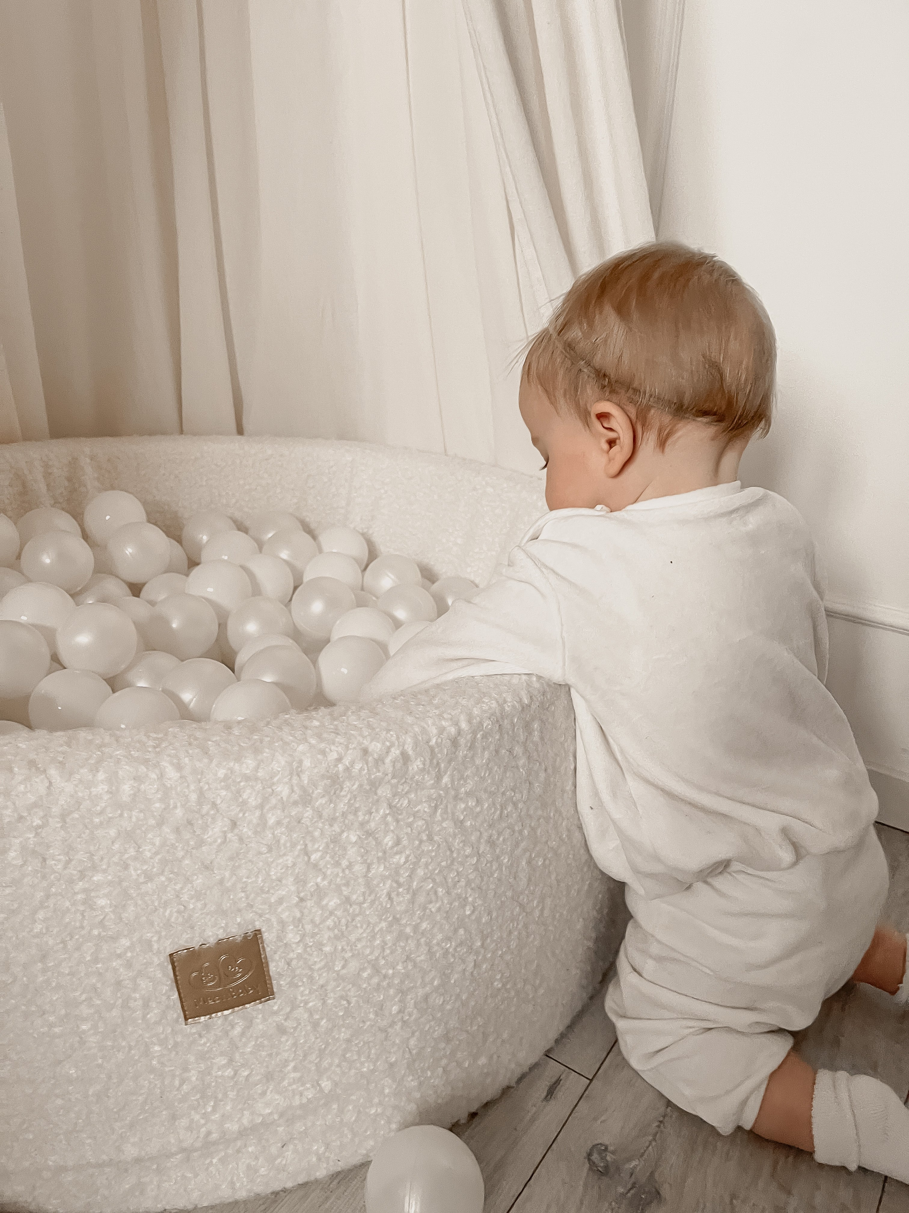 MeowBaby® White BOUCLE Ball Pit + 300 Balls | Boucle Ball Pit |